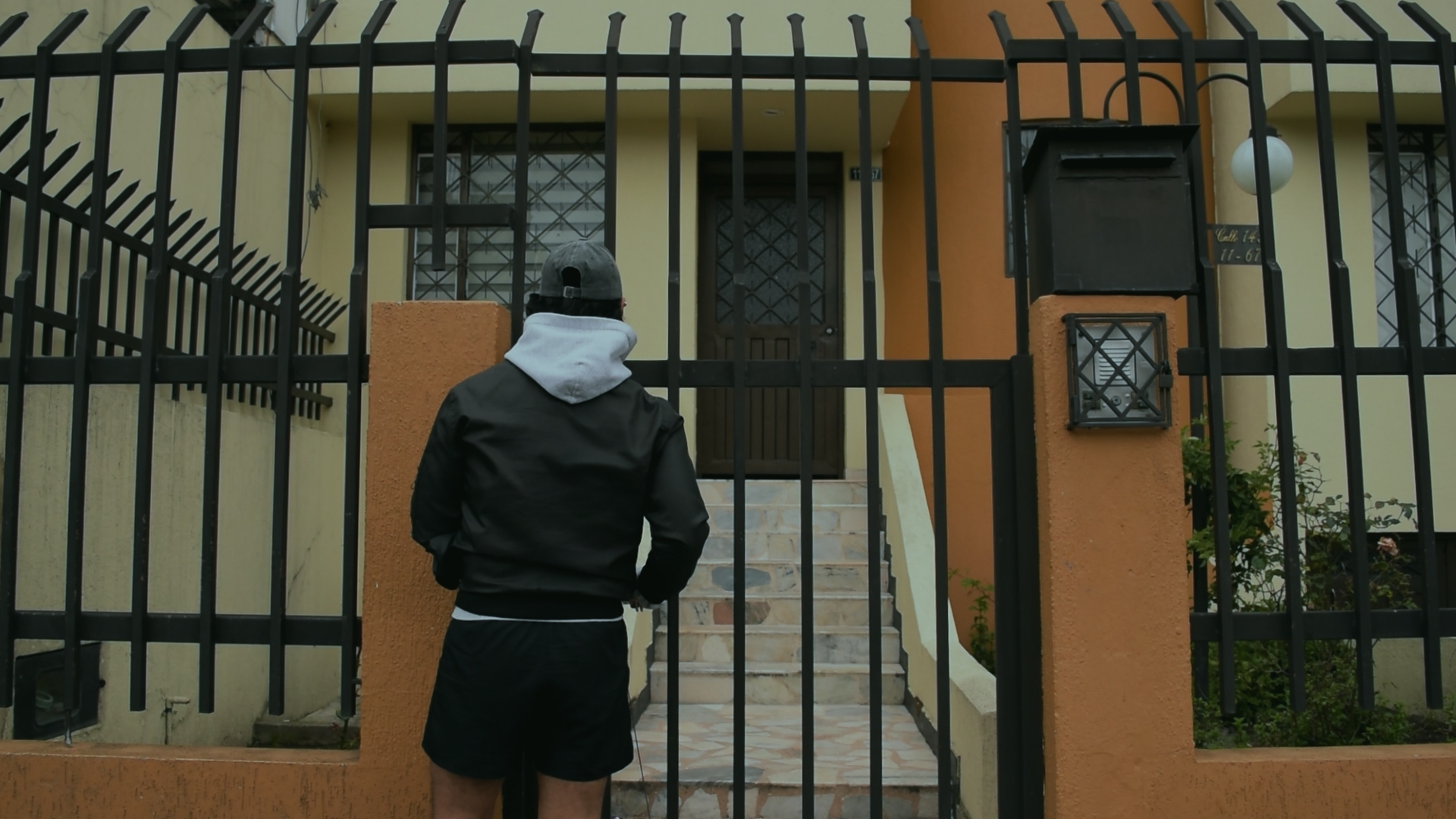 Casa vecina, fotograma 3